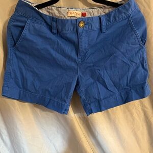 Women’s Red Camel Blue Chino Shorts, Size 9.